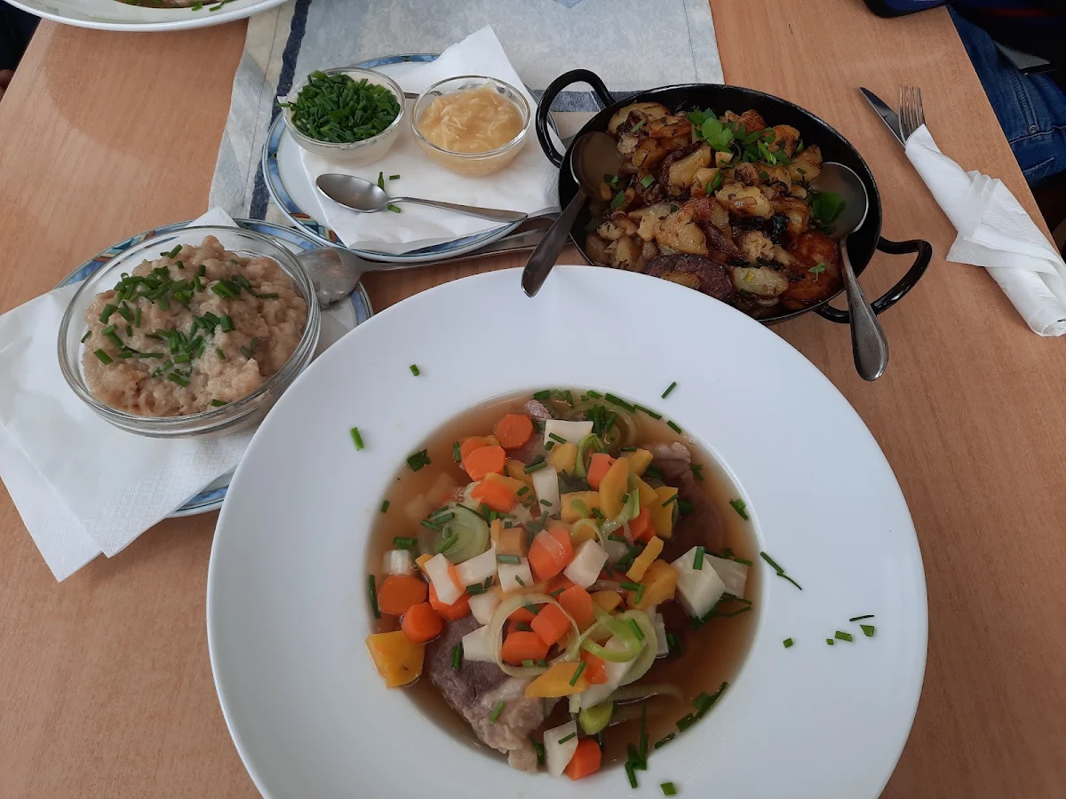 Essen und Trinken photo 2