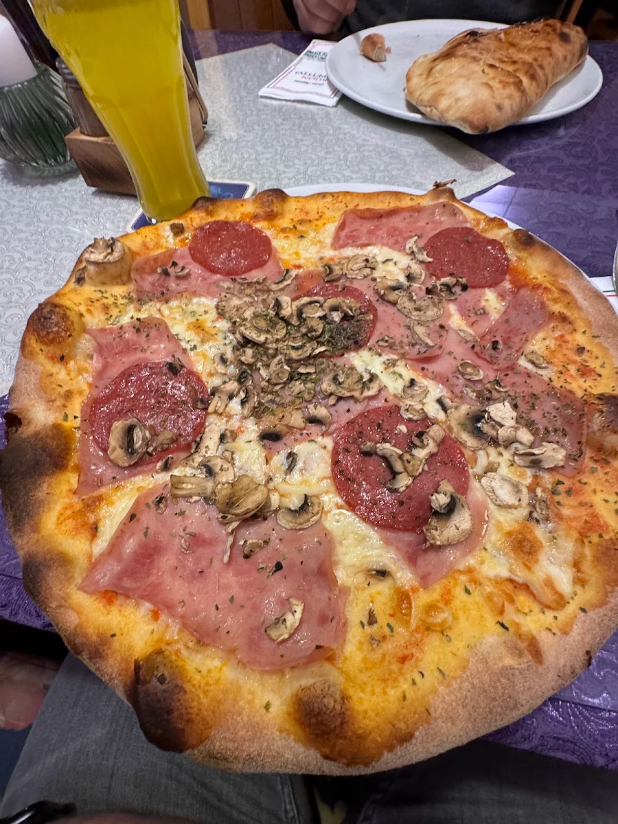 Essen und Trinken, Pizzeria Giovanni