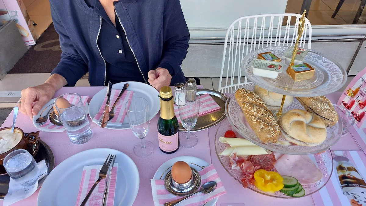 Essen und Trinken photo 2