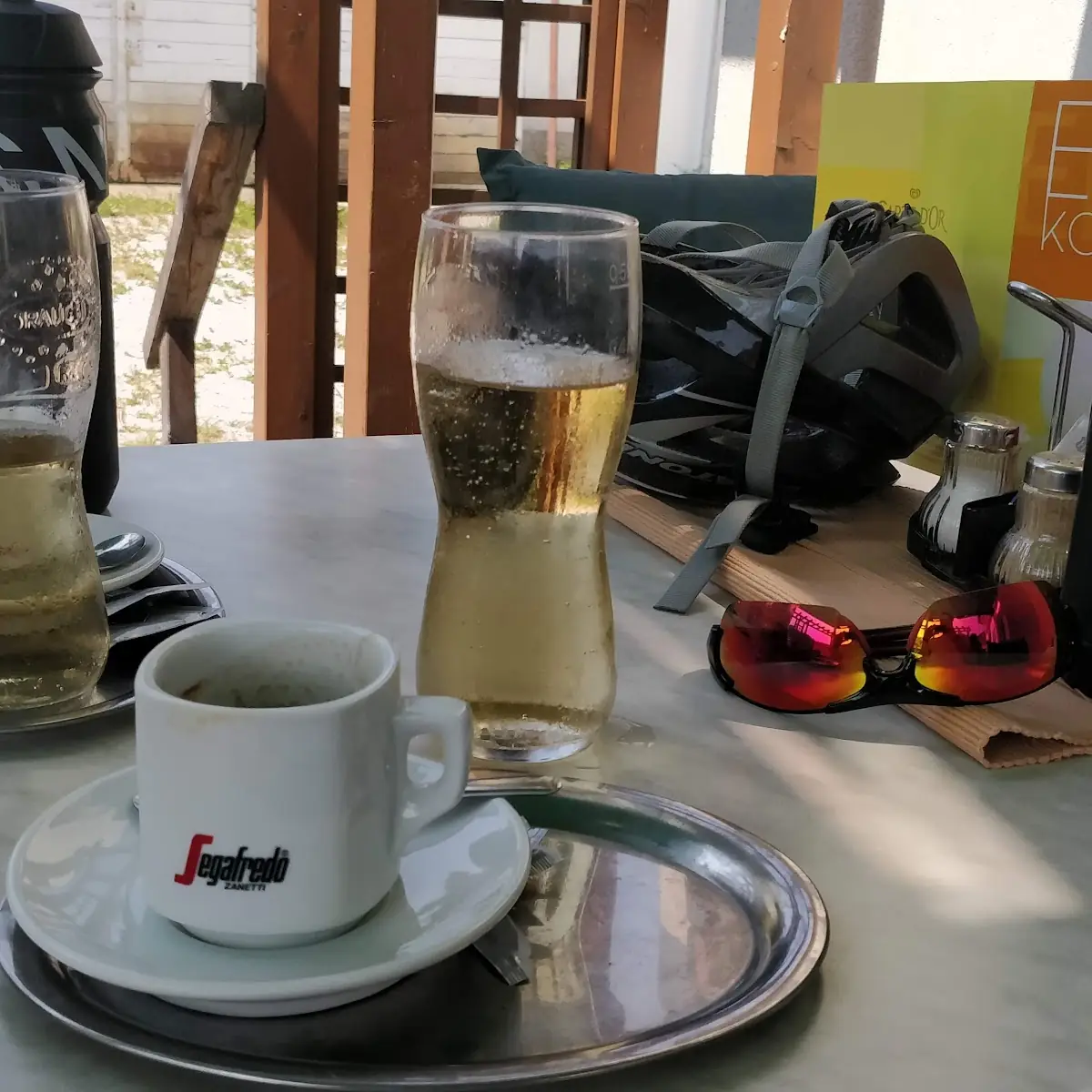 Essen und Trinken photo 2