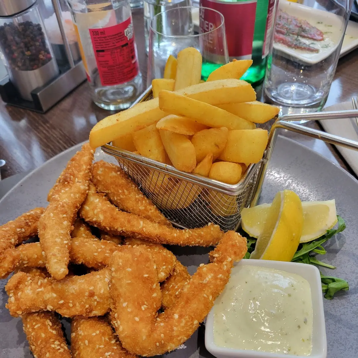 Essen und Trinken, Panorama Caffe Brasserie