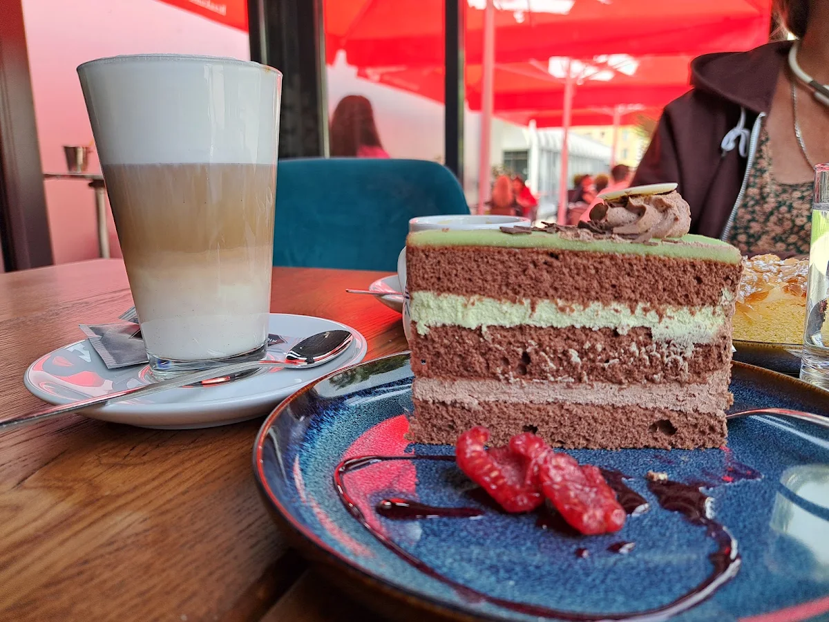 Essen und Trinken photo 6