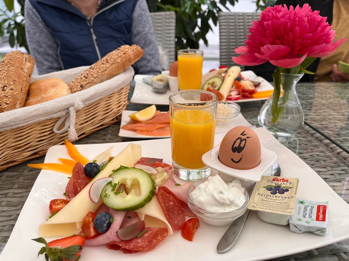 Essen und Trinken photo 1