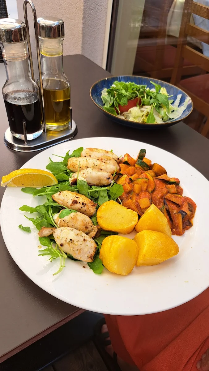 Essen und Trinken photo 3