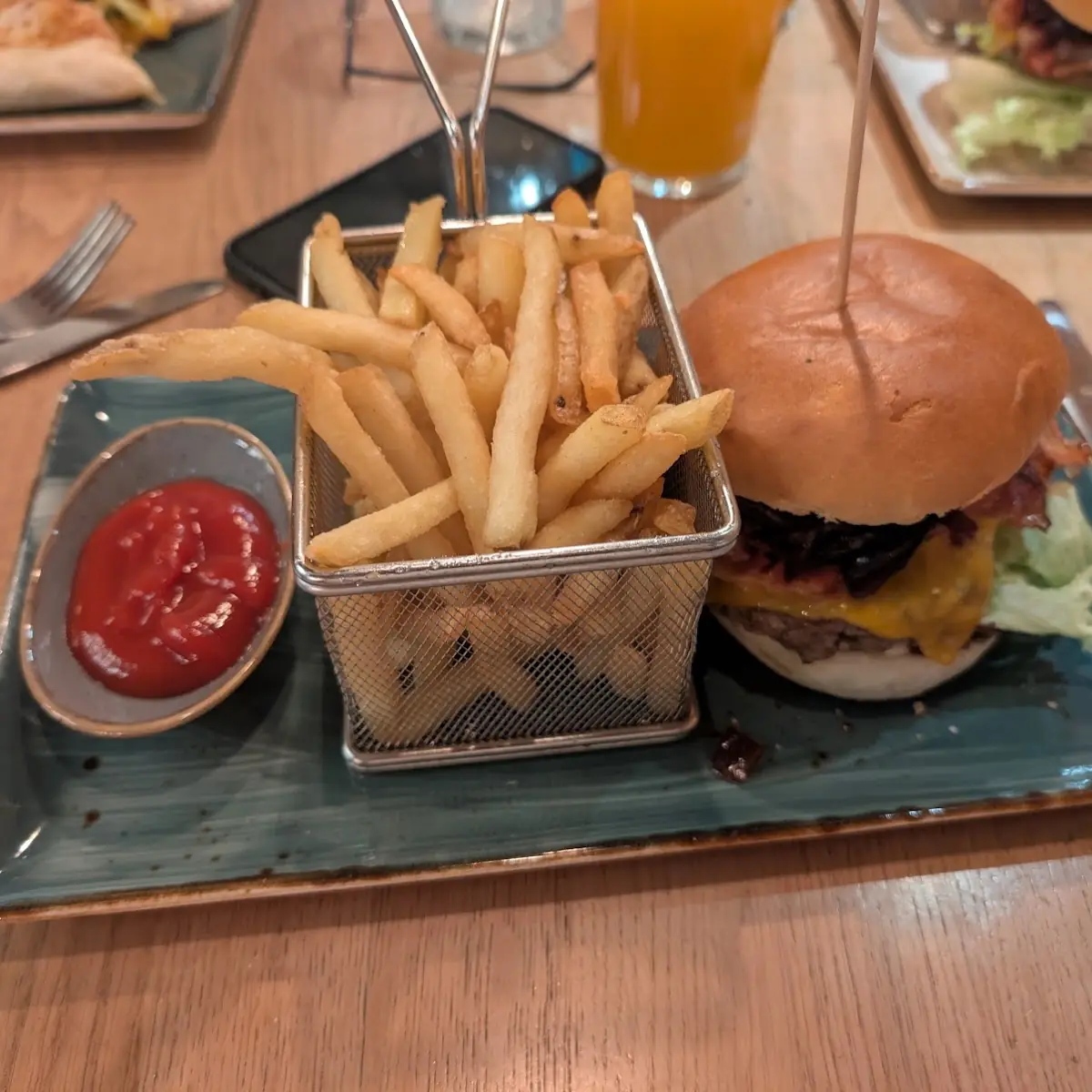 Essen und Trinken photo 2