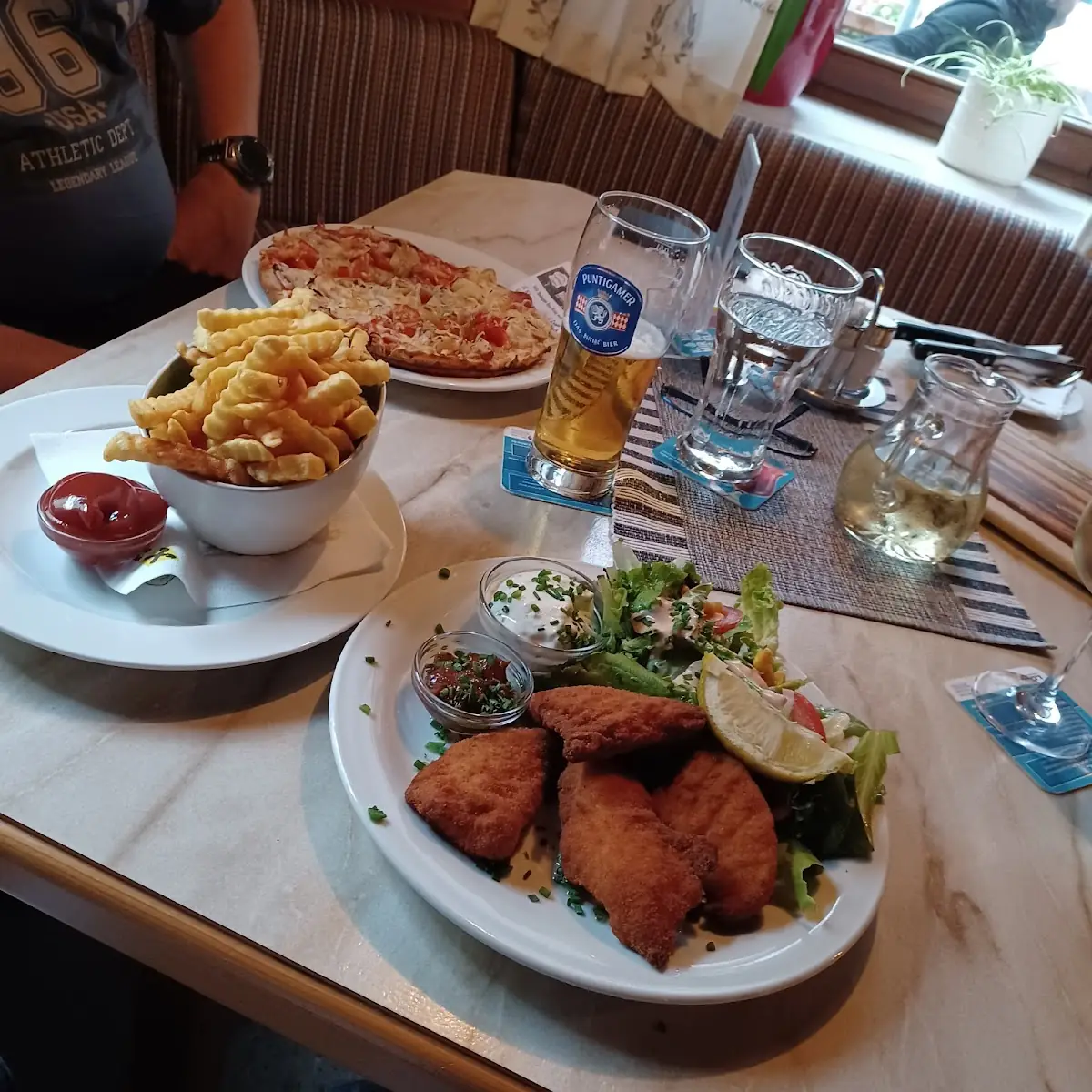 Essen und Trinken photo 3