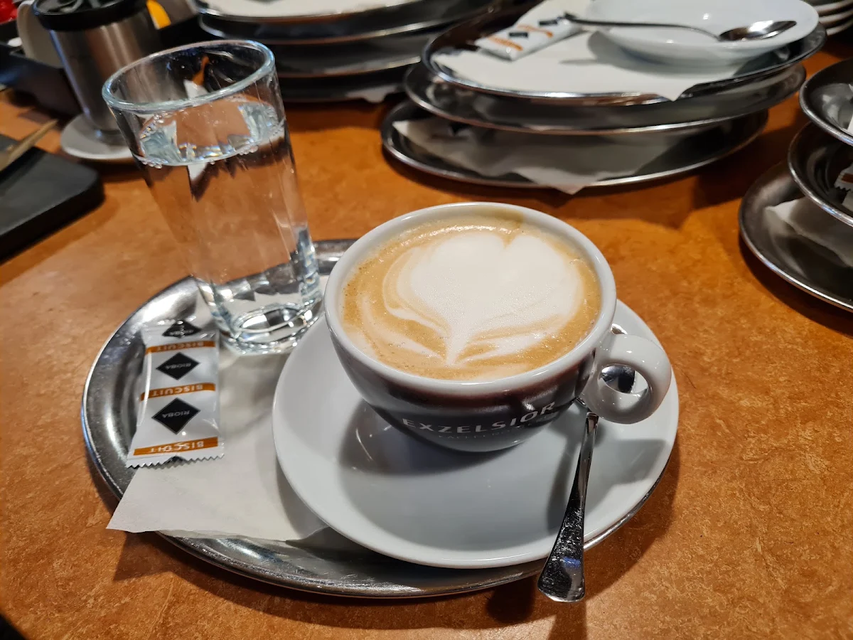 Essen und Trinken photo 3