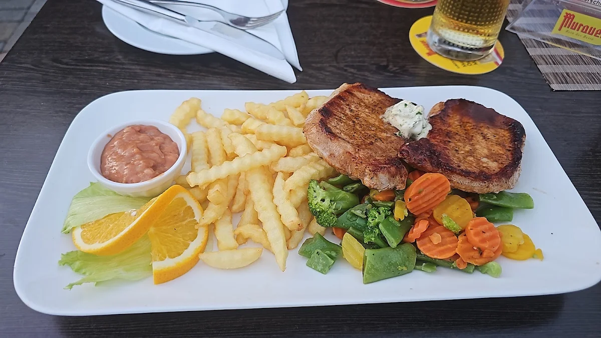 Essen und Trinken photo 2