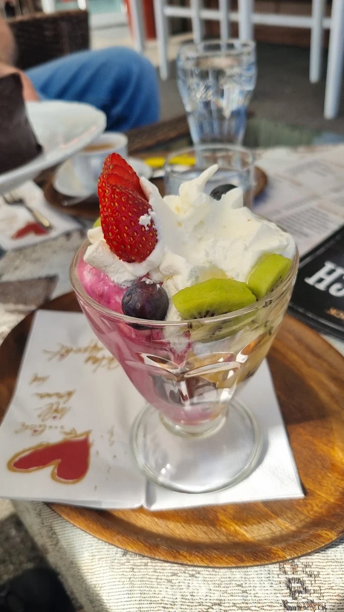 Essen und Trinken photo 1