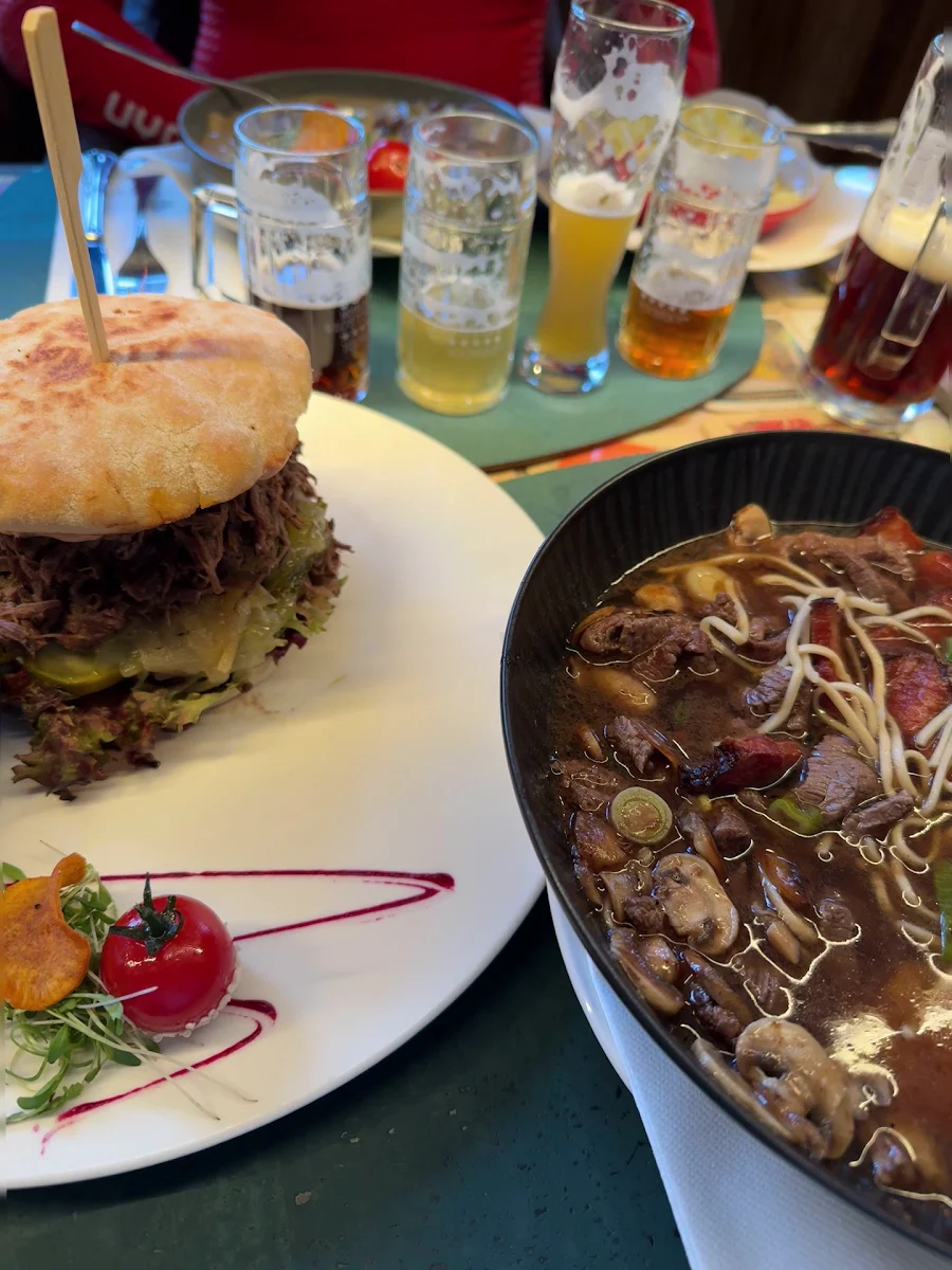 Essen und Trinken photo 2