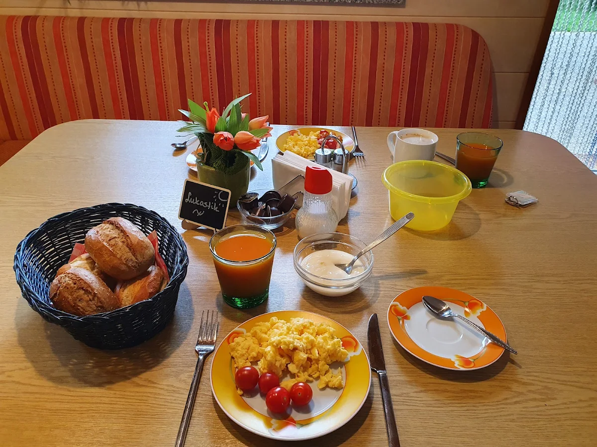 Essen und Trinken photo 3