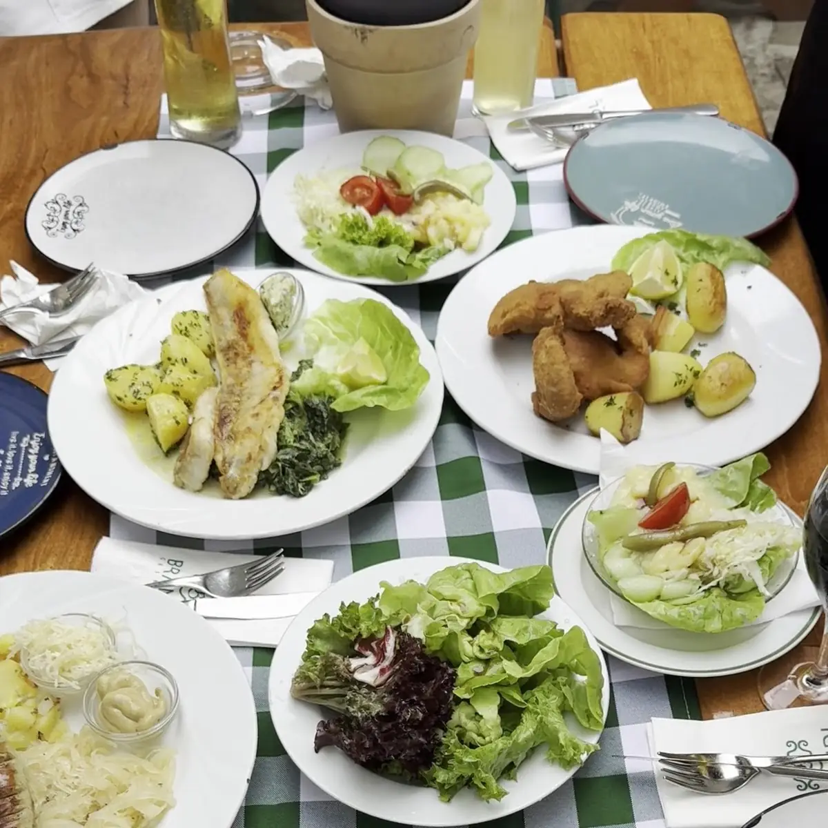 Essen und Trinken photo 2