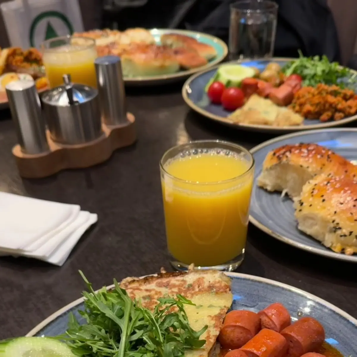 Essen und Trinken photo 2