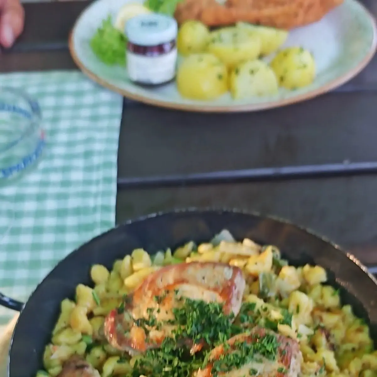 Essen und Trinken photo 2