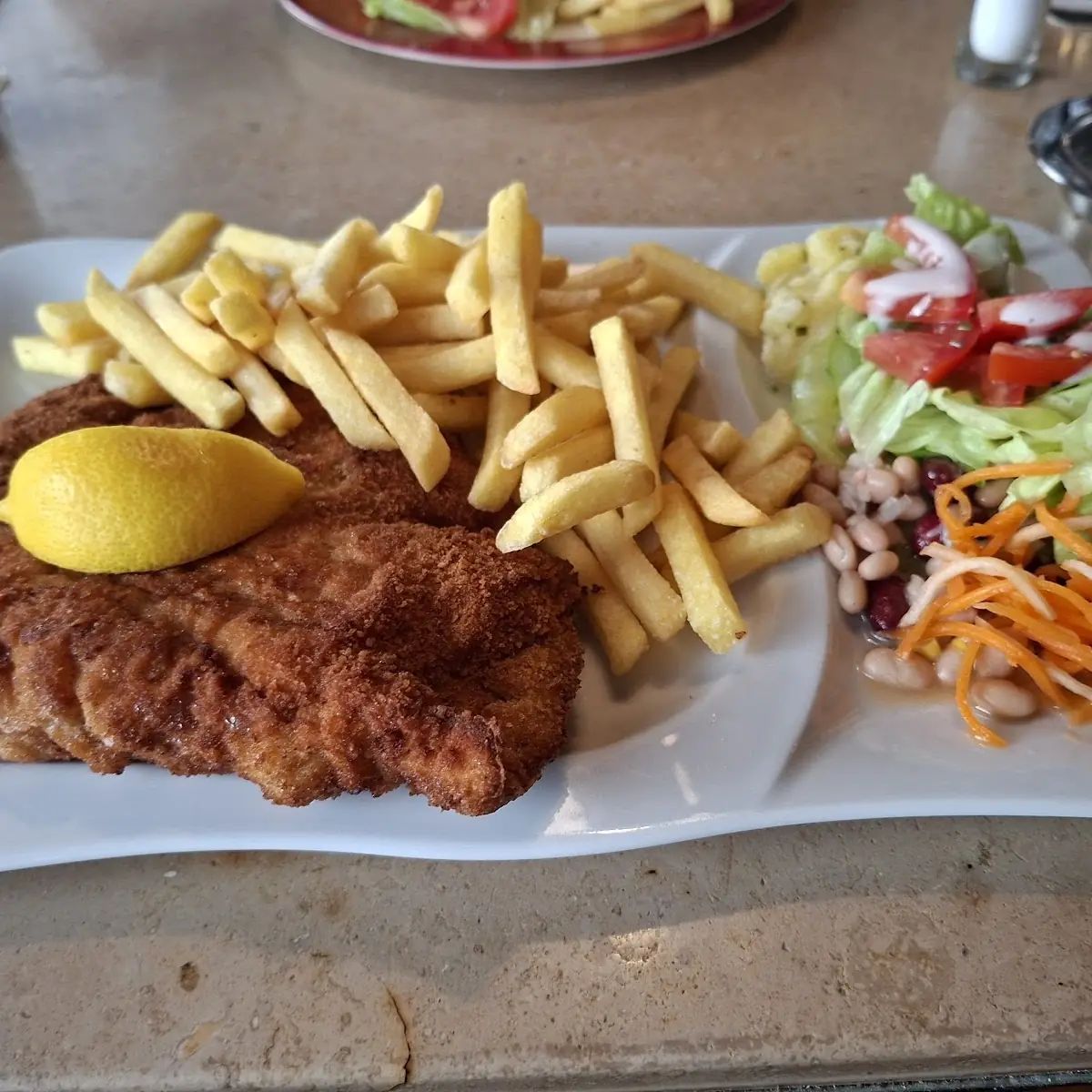 Essen und Trinken photo 1
