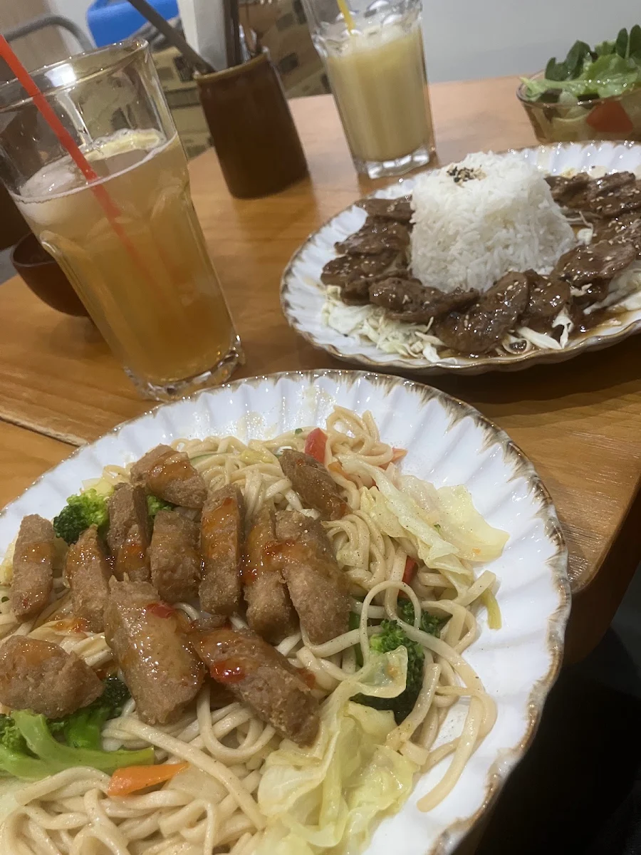Essen und Trinken photo 2