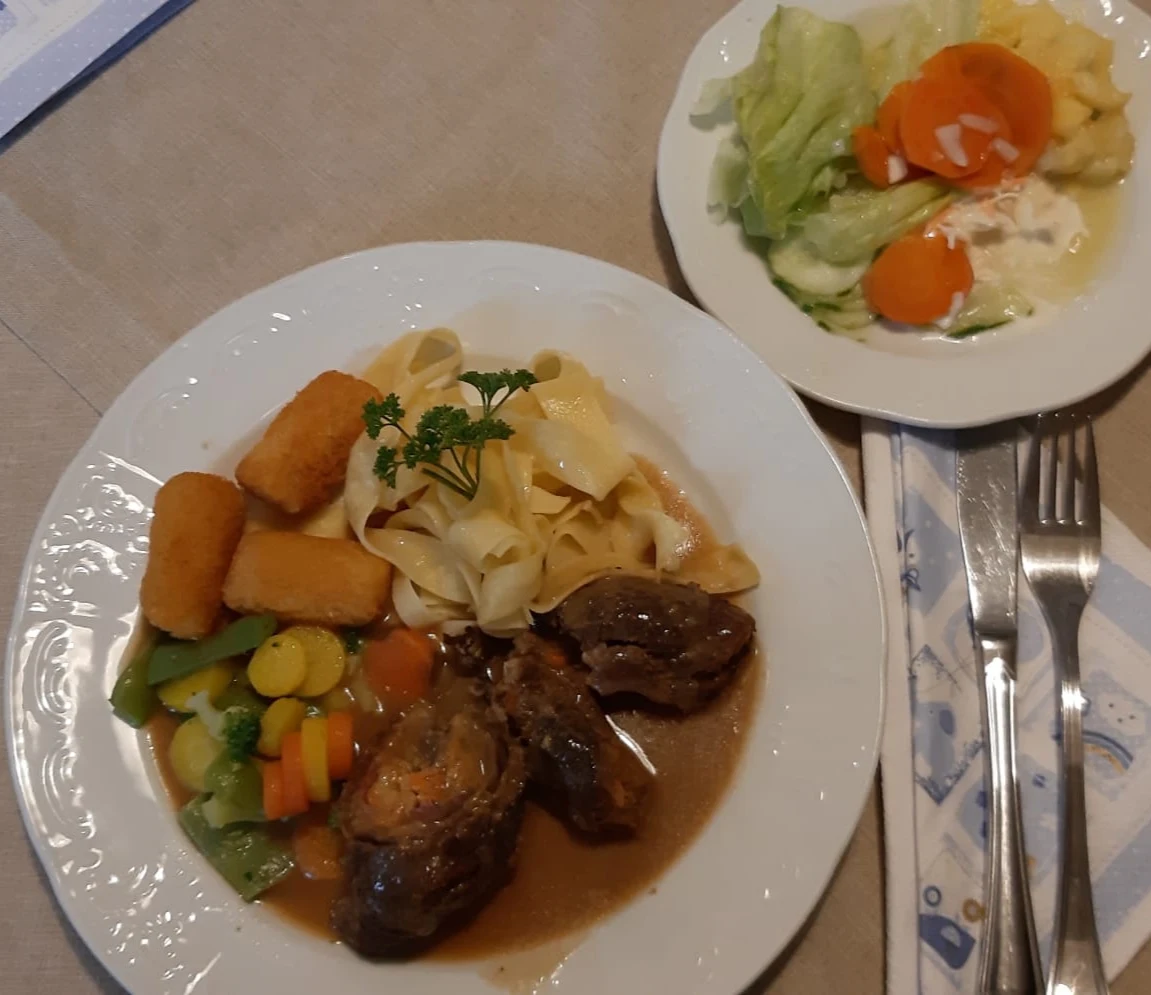 Essen und Trinken photo 3