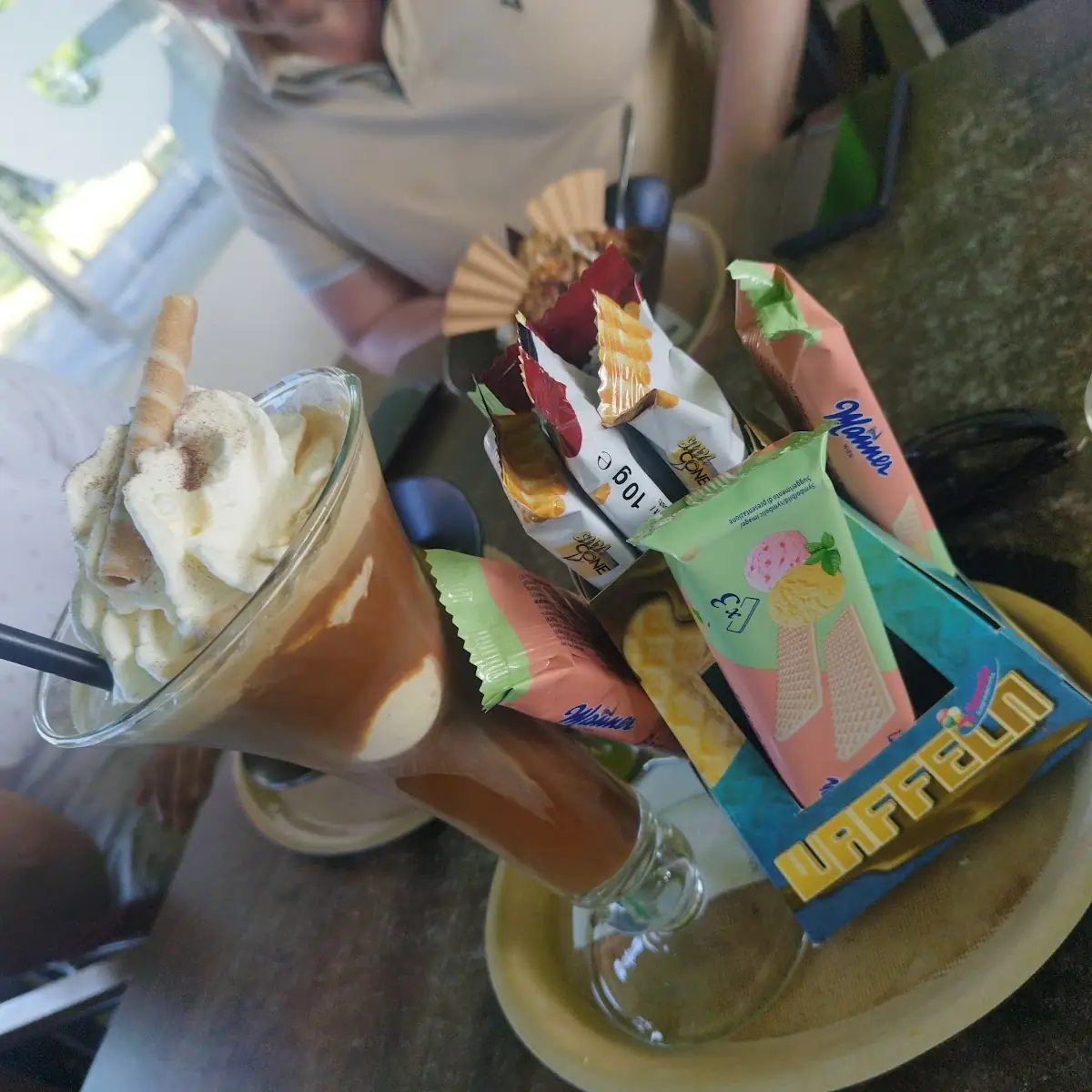 Essen und Trinken photo 3
