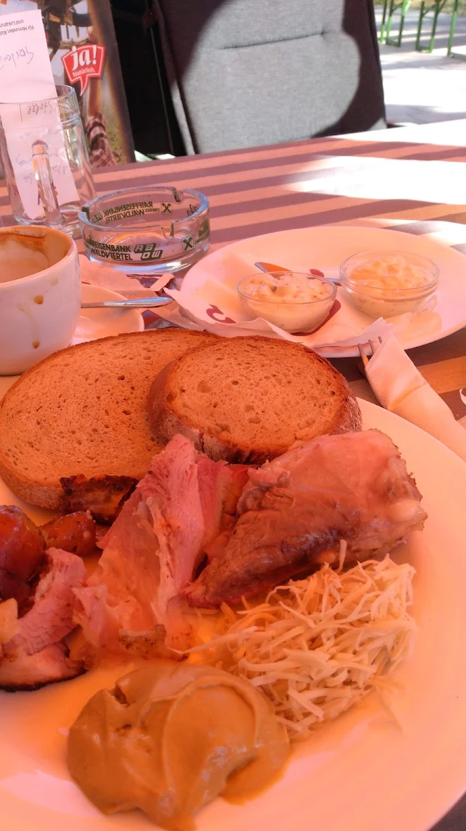 Essen und Trinken photo 3