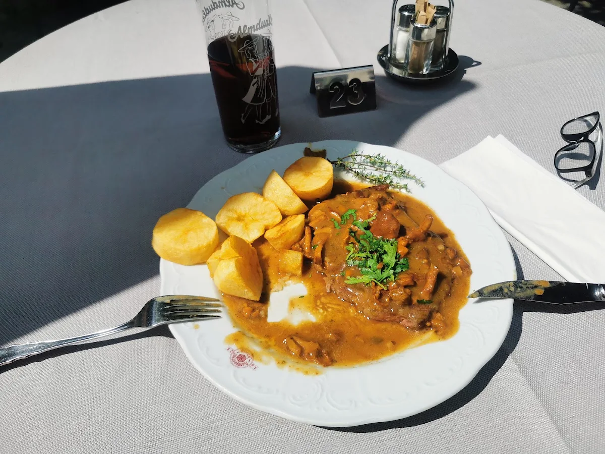 Essen und Trinken photo 2