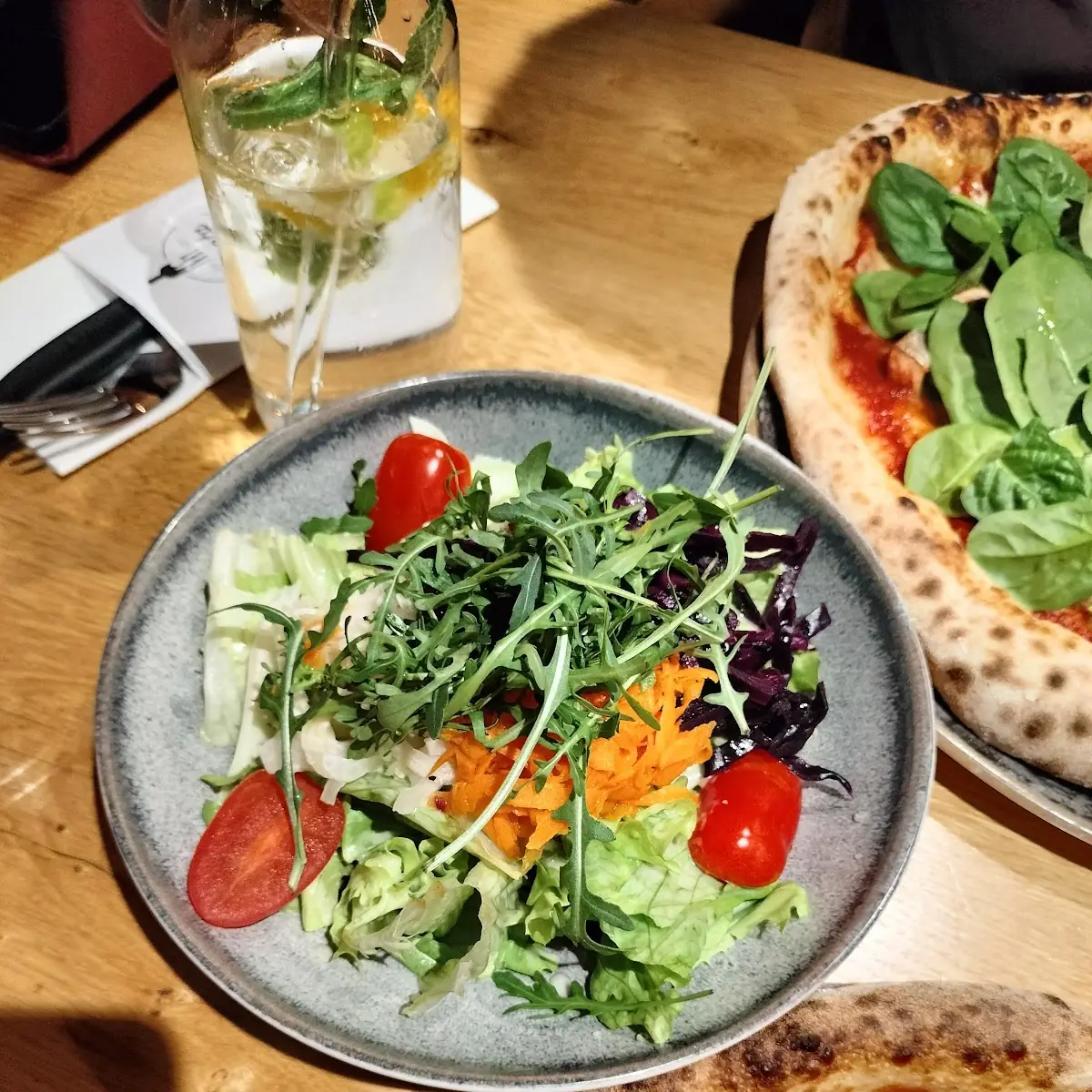 Essen und Trinken photo 3