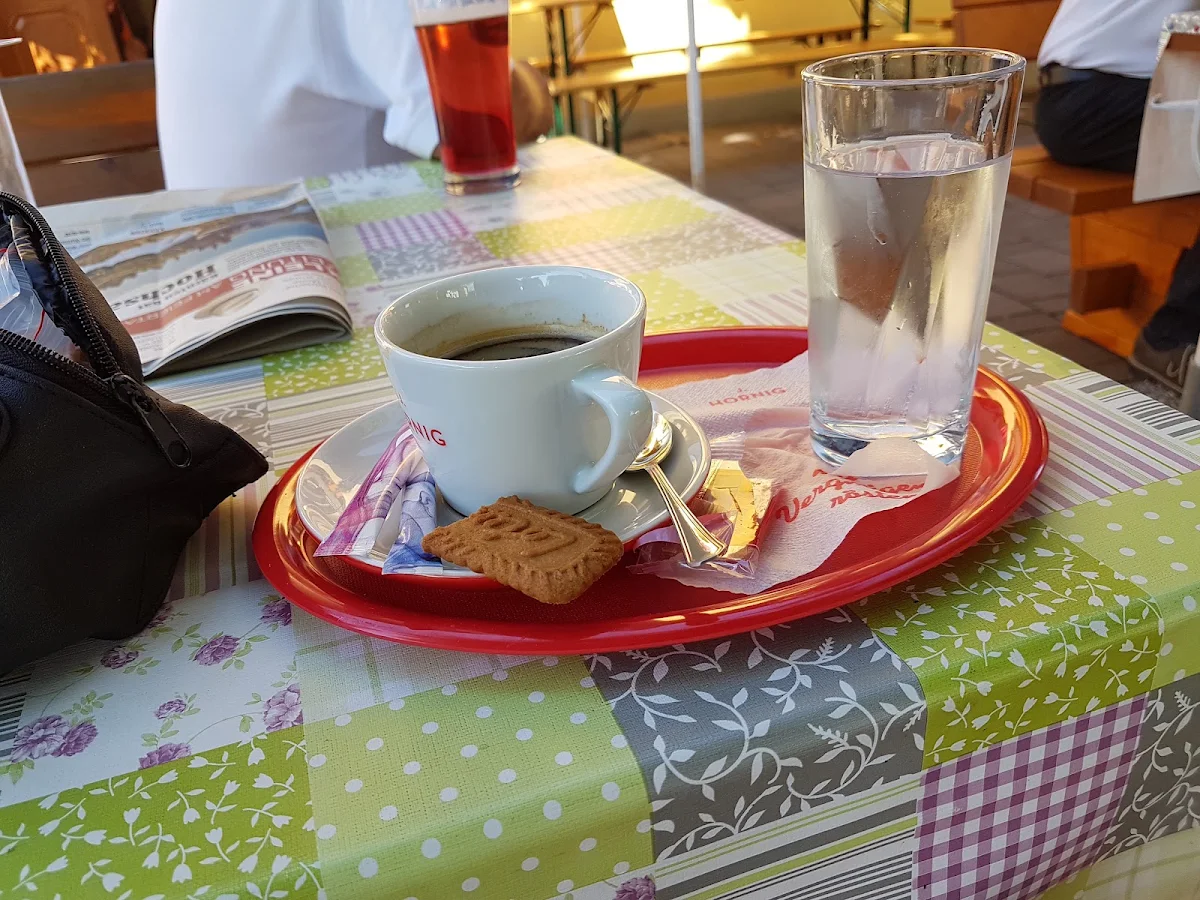 Essen und Trinken photo 3