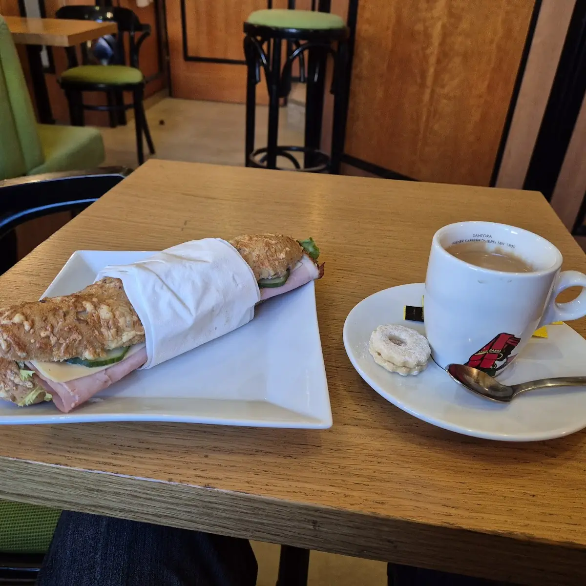 Essen und Trinken photo 3