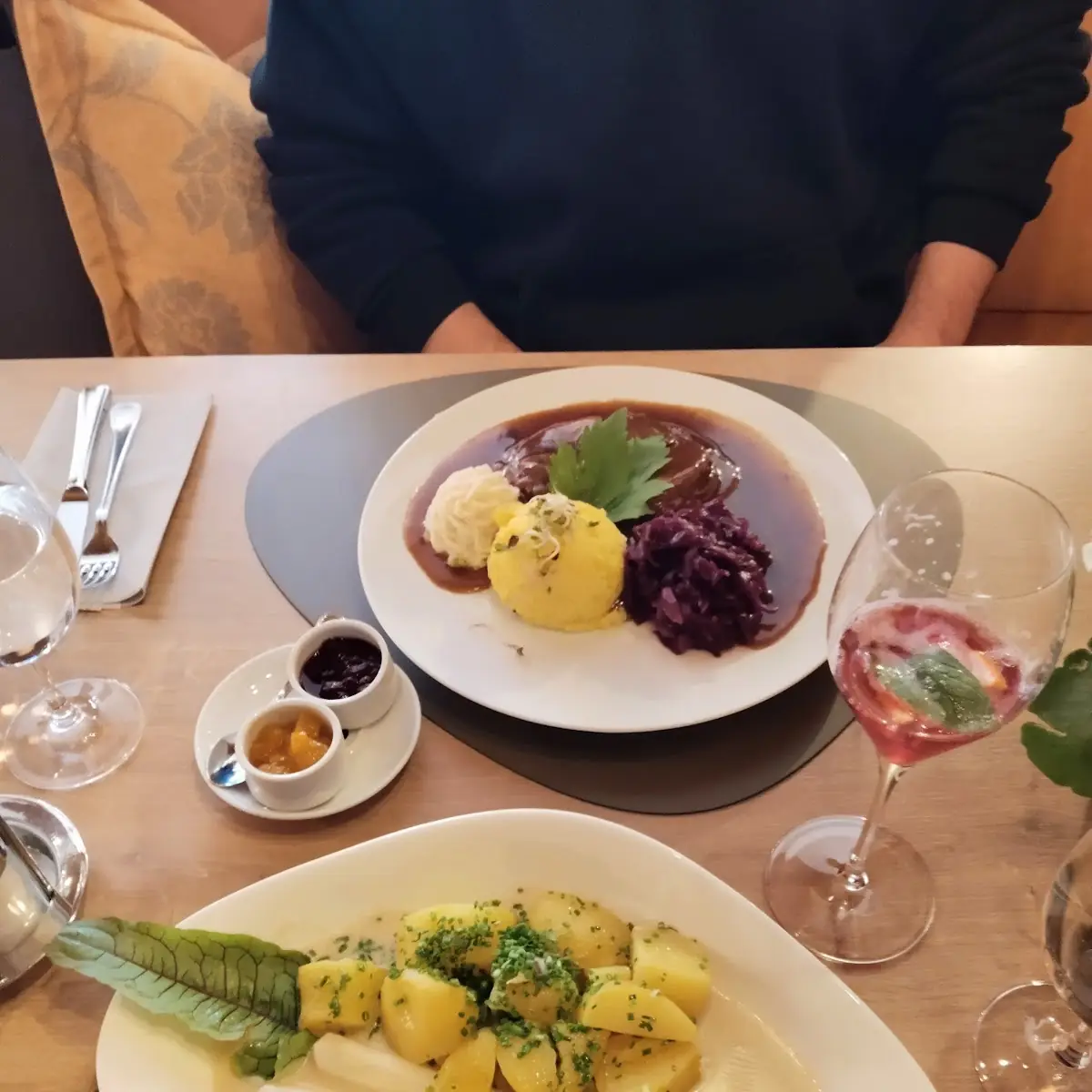 Essen und Trinken photo 3