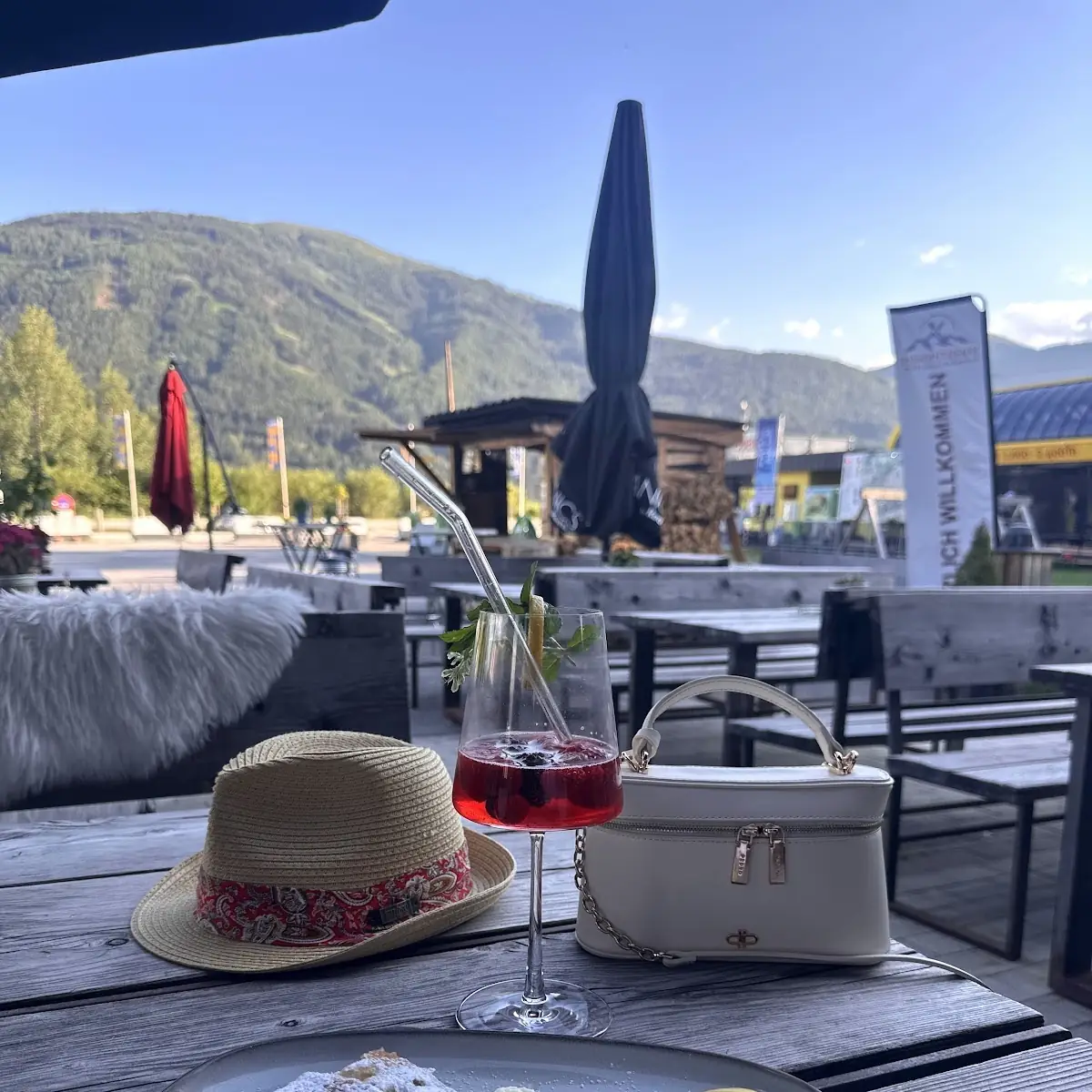 Essen und Trinken photo 2