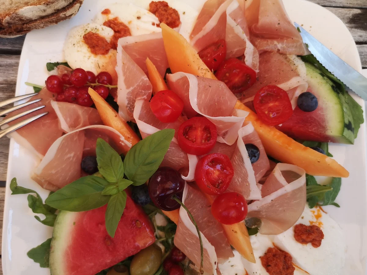 Essen und Trinken photo 2