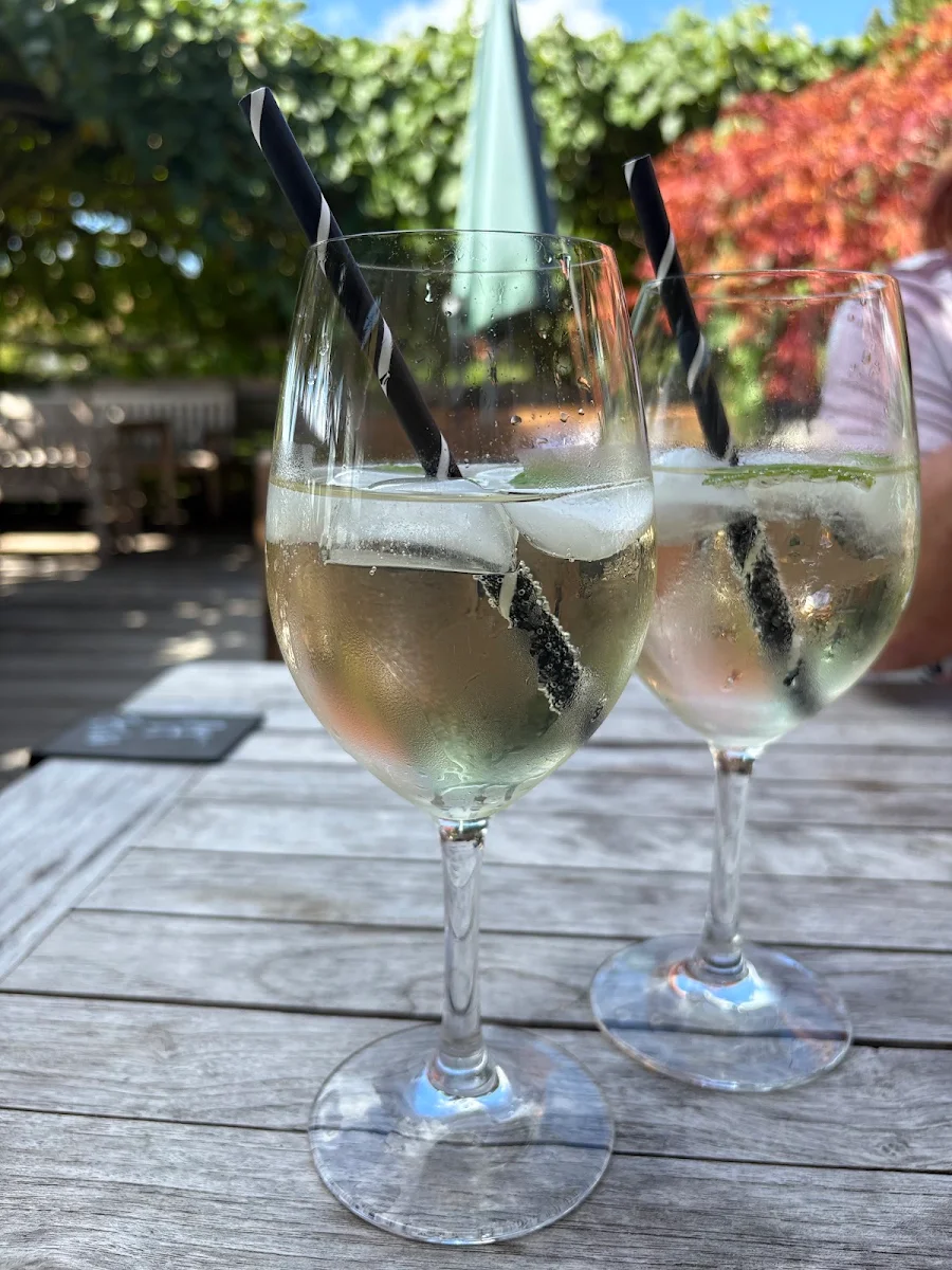 Essen und Trinken photo 4