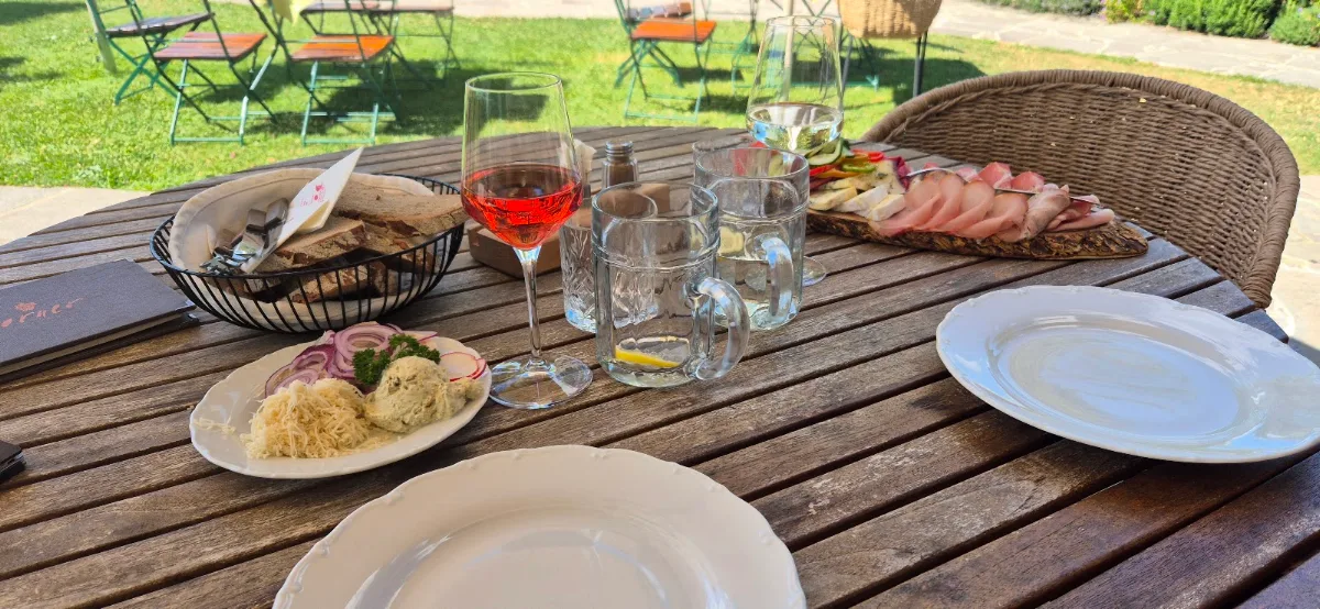 Essen und Trinken photo 3