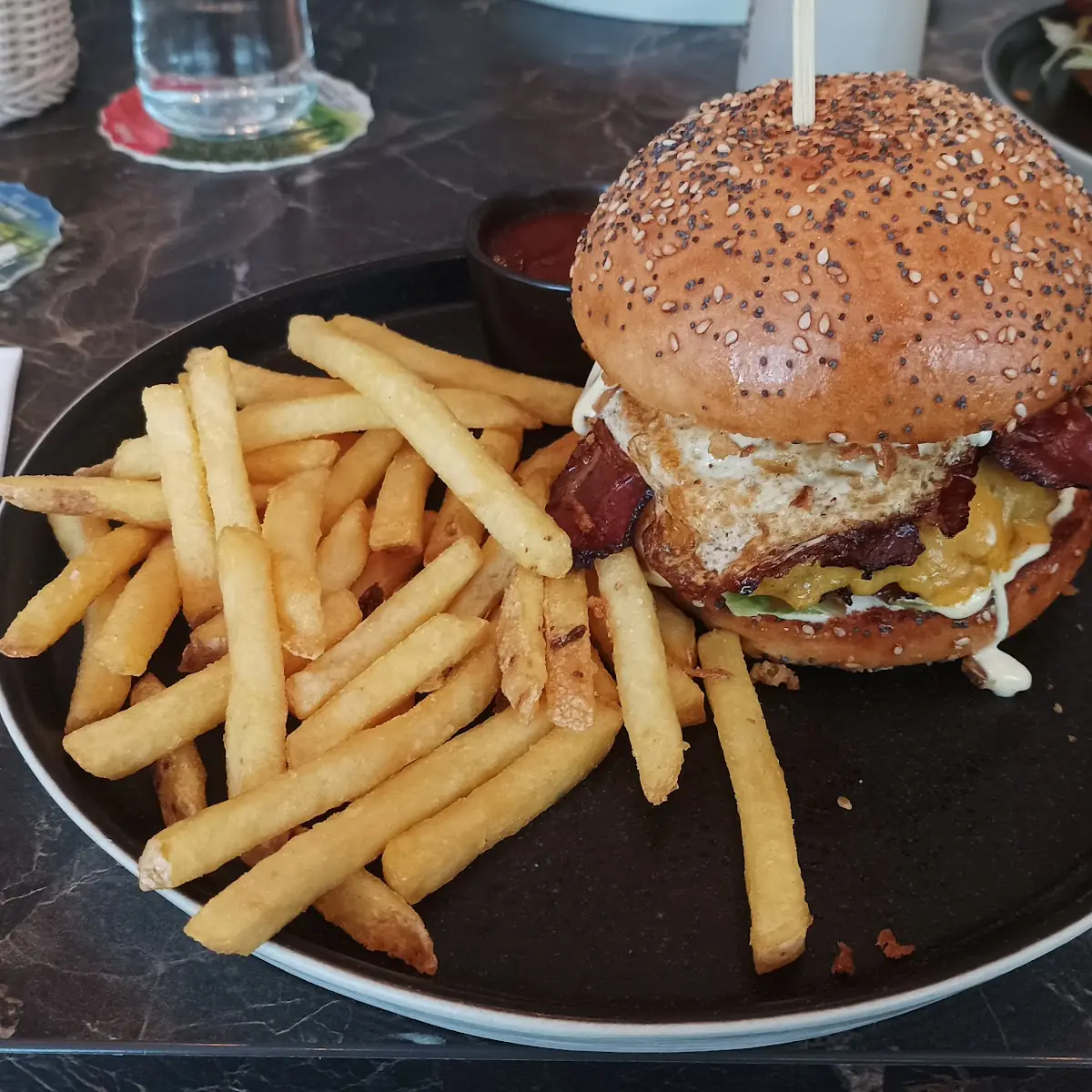 Essen und Trinken photo 2