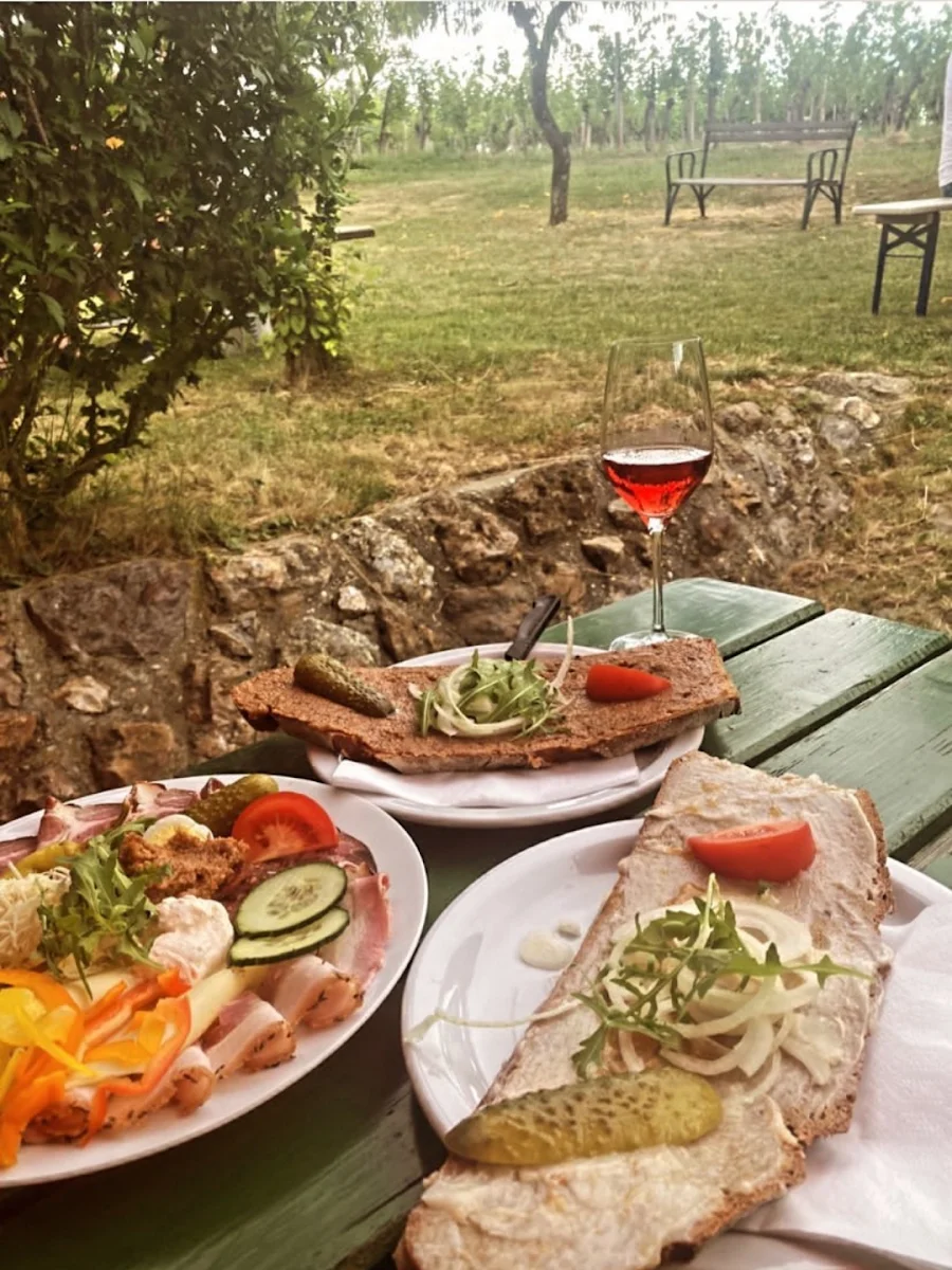 Essen und Trinken photo 2