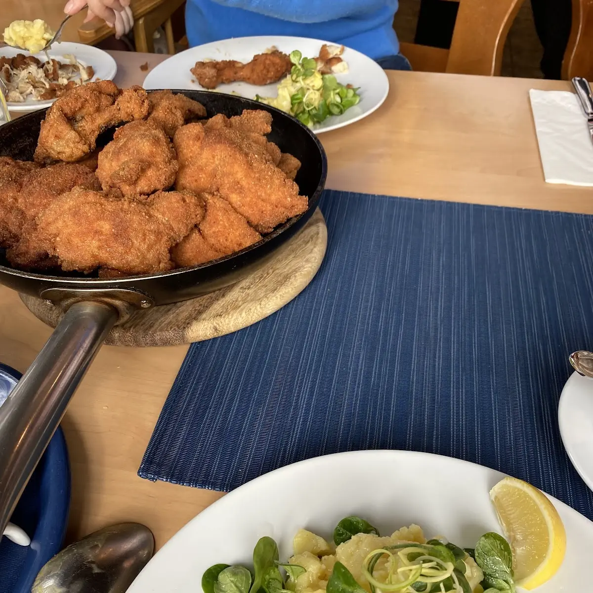 Essen und Trinken photo 1