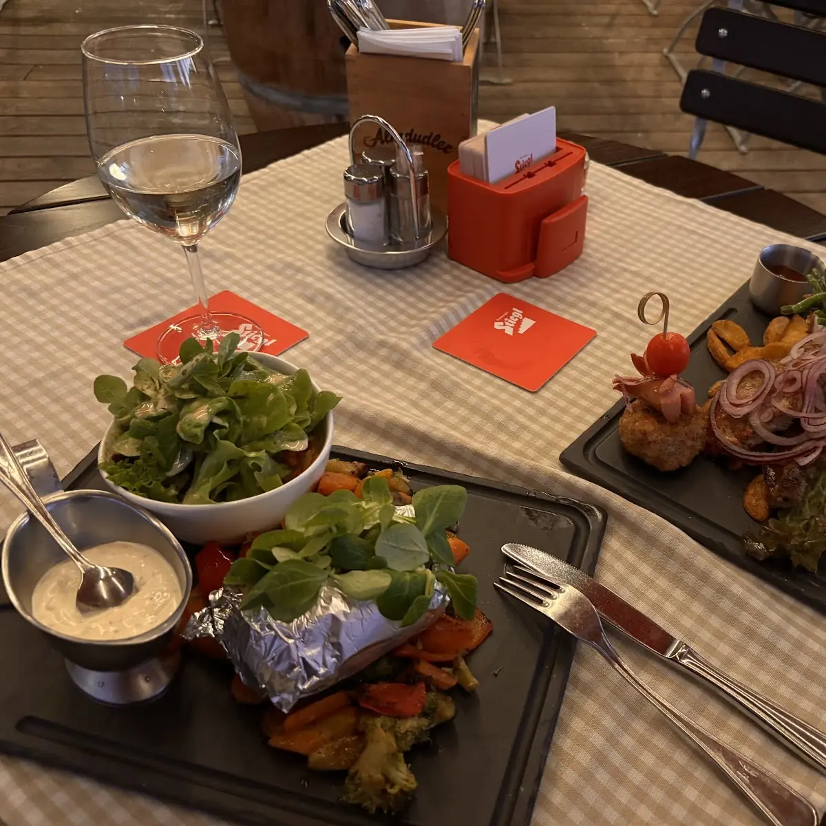 Essen und Trinken photo 3