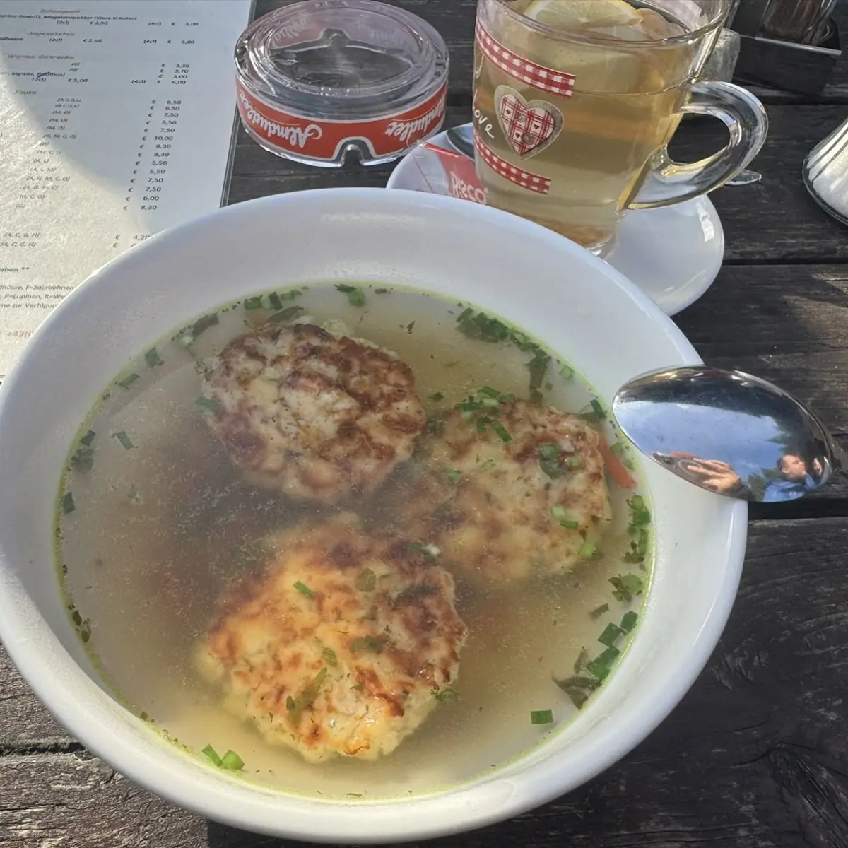 Essen und Trinken photo 2