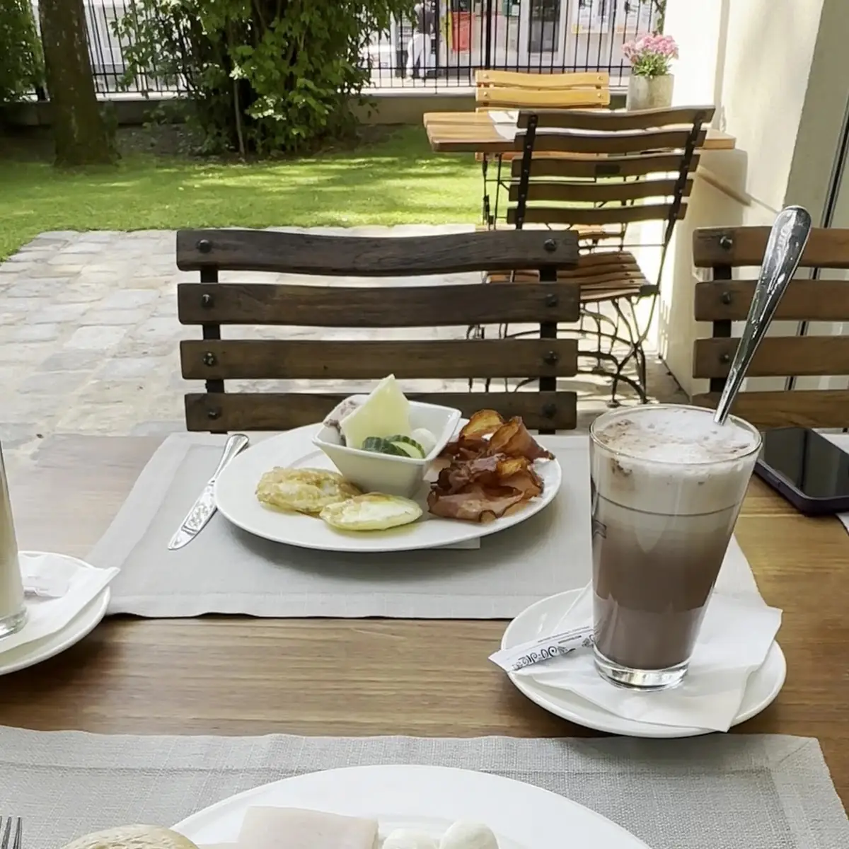 Essen und Trinken photo 2