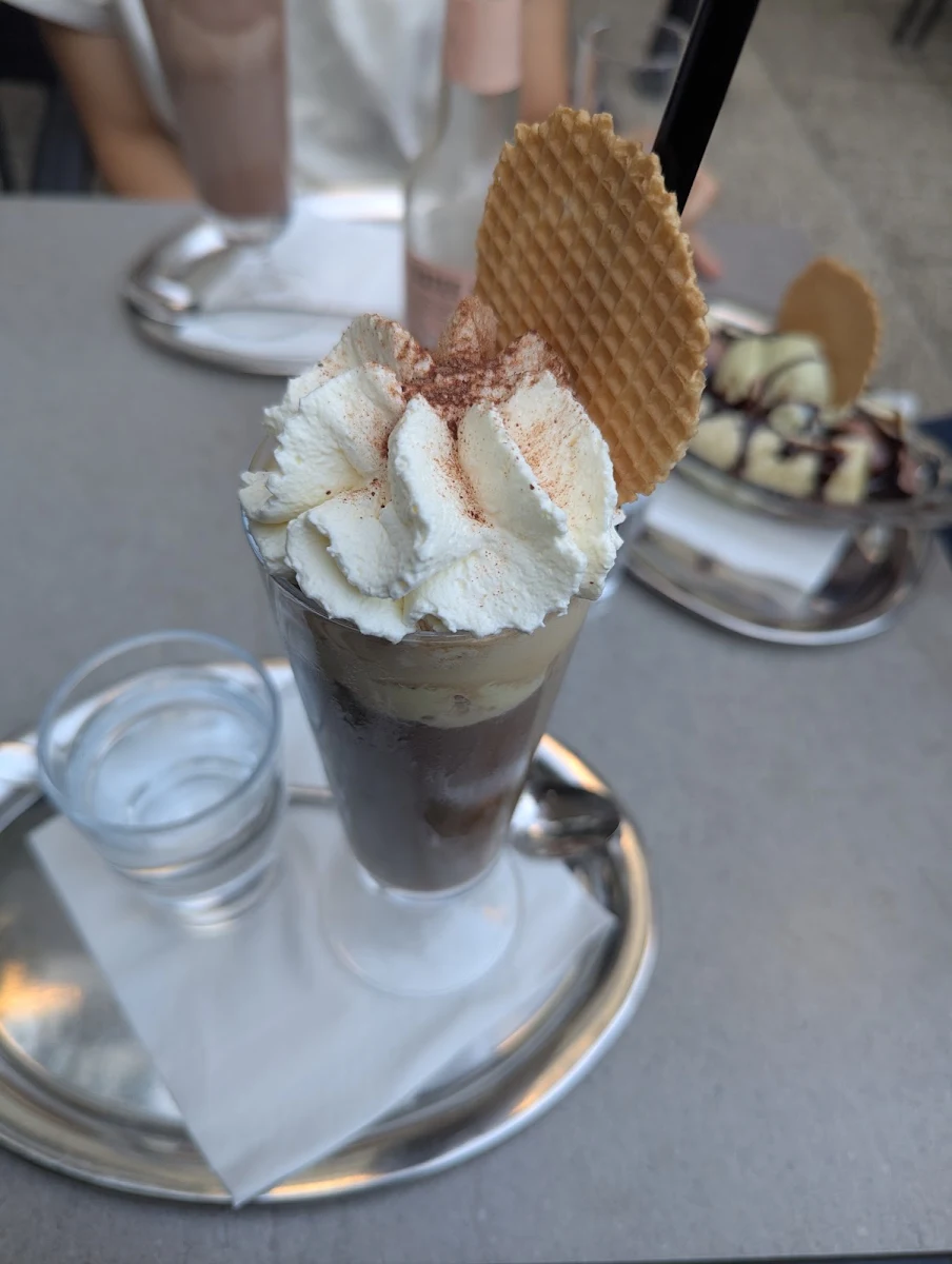 Essen und Trinken photo 5