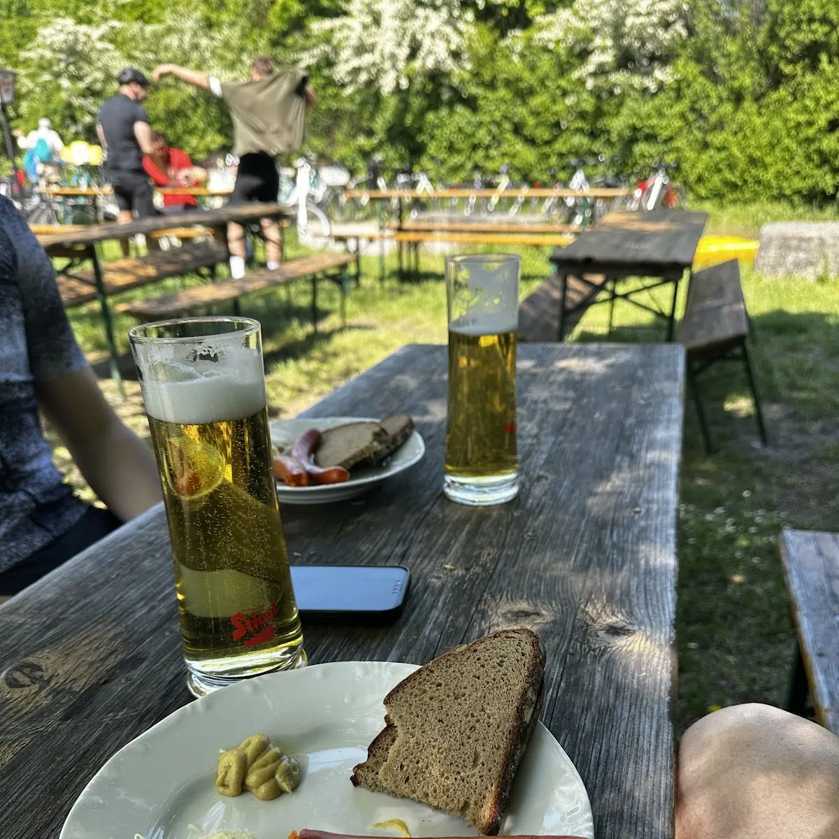 Essen und Trinken photo 3
