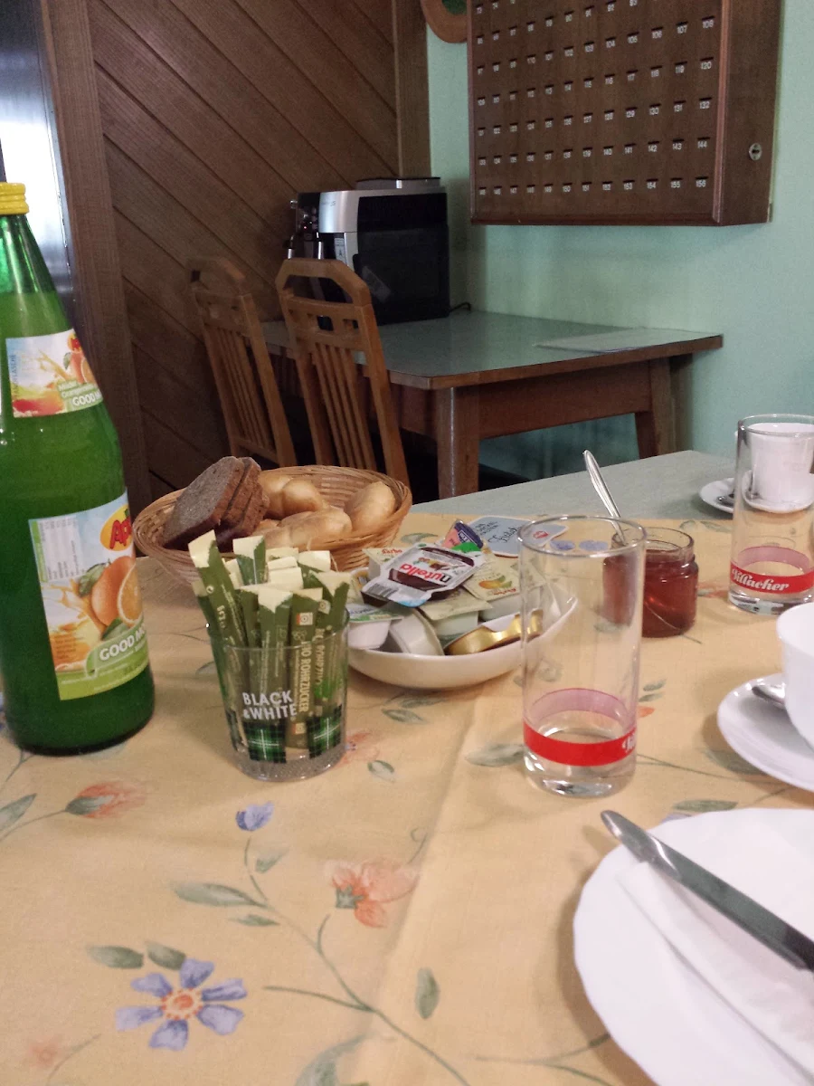 Essen und Trinken photo 2