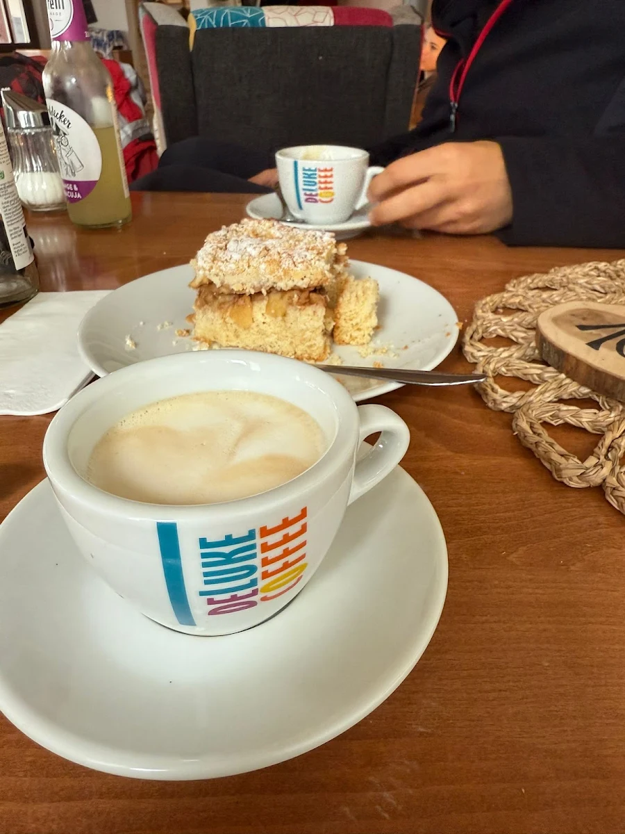 Essen und Trinken, Deluke Coffee