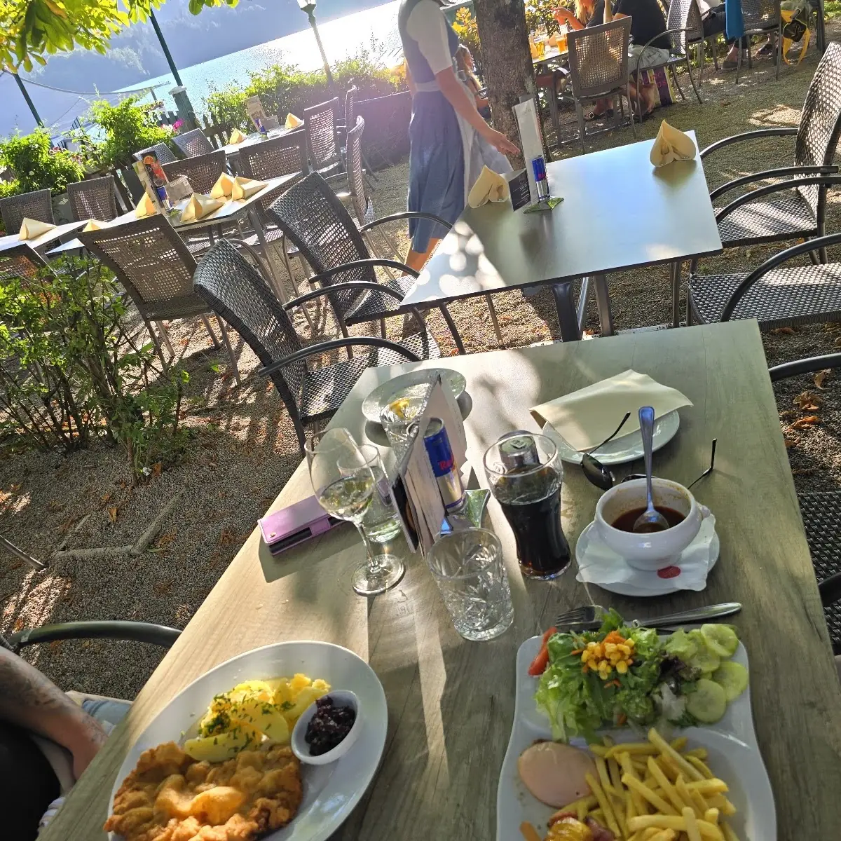 Essen und Trinken photo 3