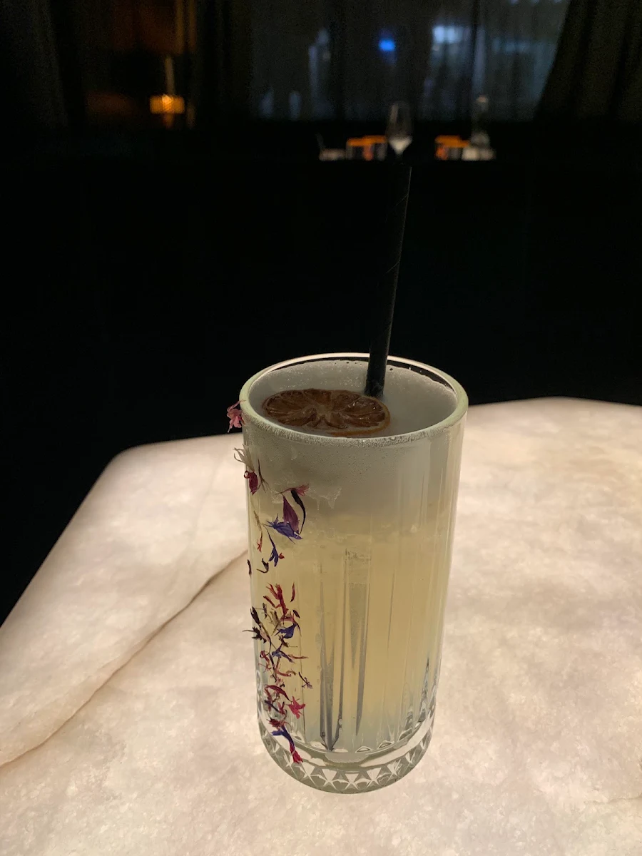 Essen und Trinken, August Cocktail Bar