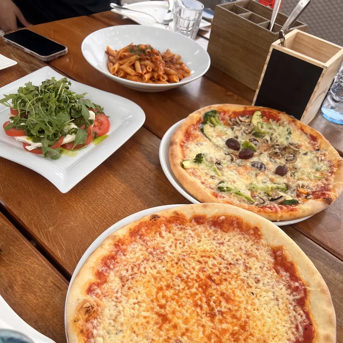 Essen und Trinken photo 3