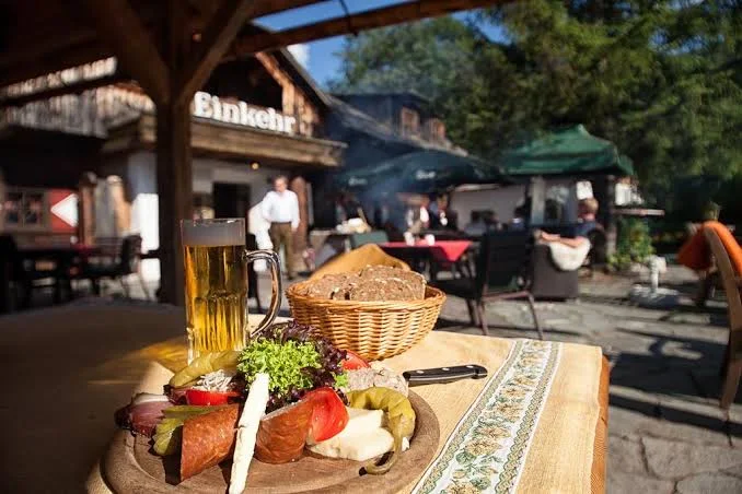 Essen und Trinken, Hotel GUT Trattlerhof & Chalets
