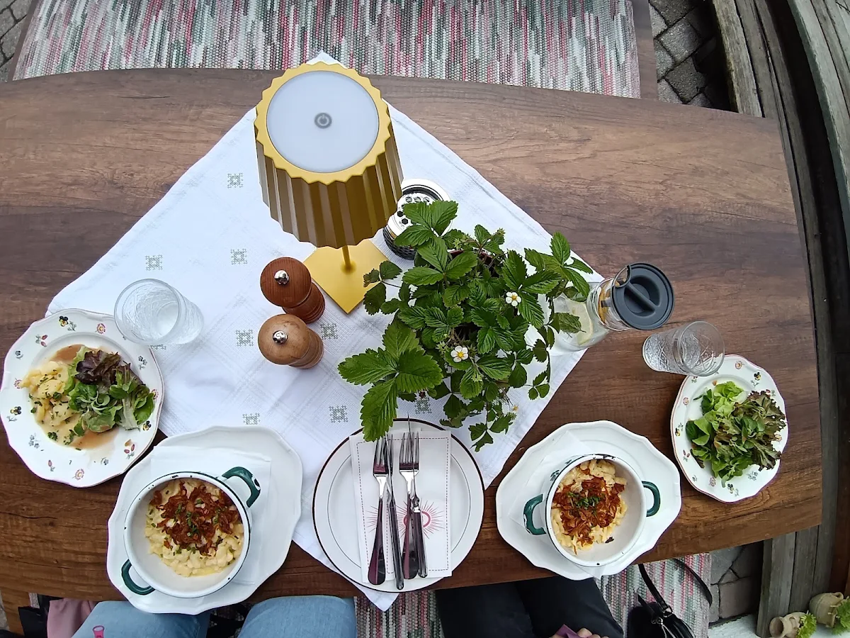Essen und Trinken photo 3
