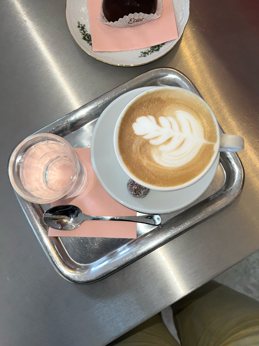 Essen und Trinken photo 1