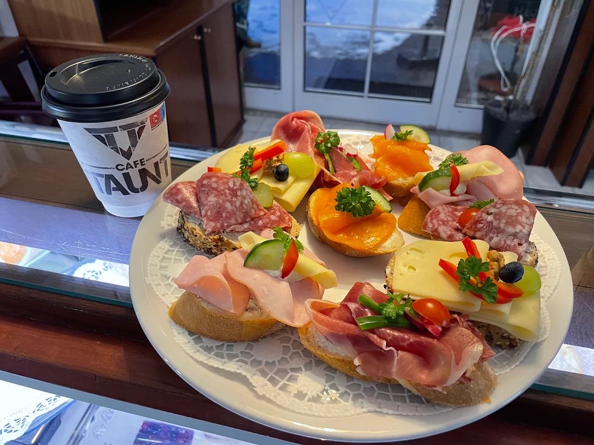 Essen und Trinken photo 1