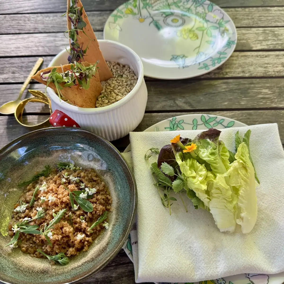 Essen und Trinken photo 2